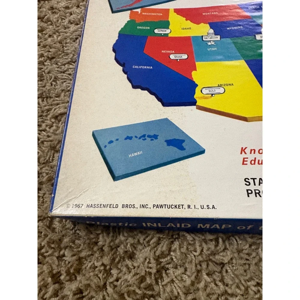 Vintage 1975 Hasbro Plastic Puzzle Inlaid Map United States Complete USA Toy